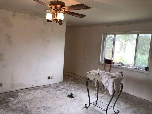 Bedroom skim coat on Sheetrock walls