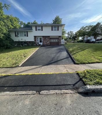 Mill and Pave residential driveway