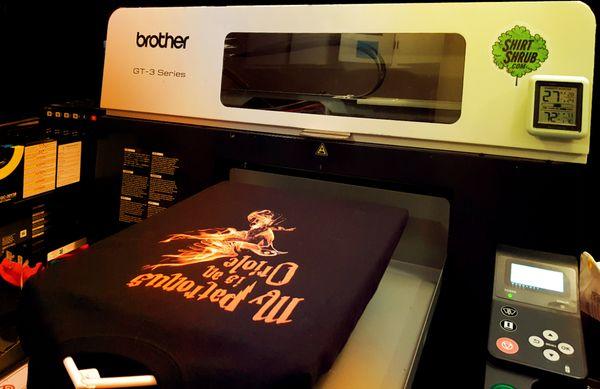 Professional Digital Direct-To-Garment technologies enable us to print as few or as many units as needed.