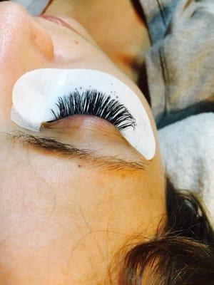 Volume lashes