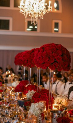 These classic red roses made a beautiful centerpiece