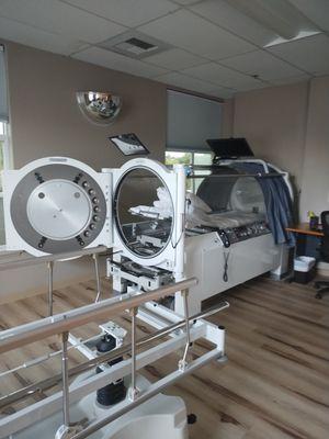 Central Coast Wound Care + Hyperbarics