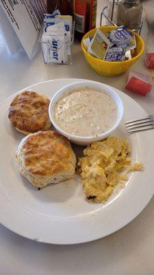 Biscuits and gravity with hash hashbrown casserole. Biscuits looked homemade, and where damn good.