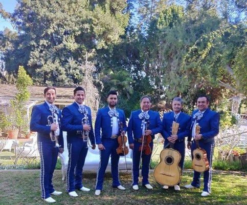 Mariachi Continental de México.
 A family own business.