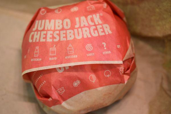 Jumbo jack cheeseburger