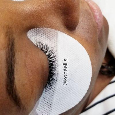 Hybrid Eyelash Extensions