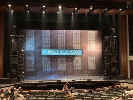 Kinky Boots stage setup