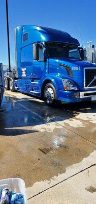 Semi Truck Sleeper Cab Interior Detail & Exterior Wash