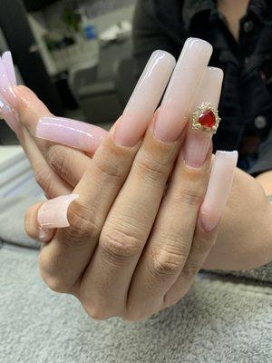 Acrylic nails