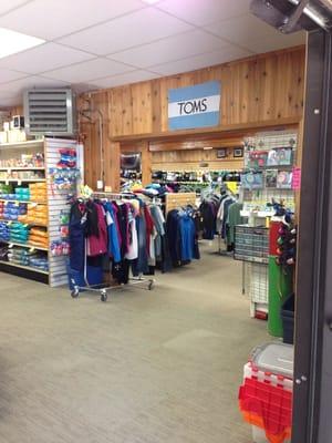 Lots of men's, women's , kids clothing & shoes