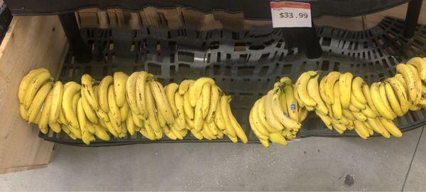 Lots of perfectly ripe bananas