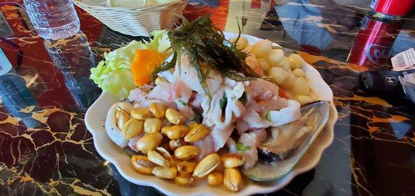 Ceviche mixto