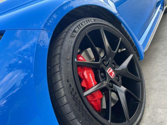 Ceramic coating on wheels, brake calipers