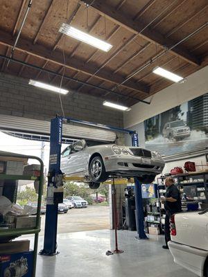 Exclusive Motors Mercedes Service Center