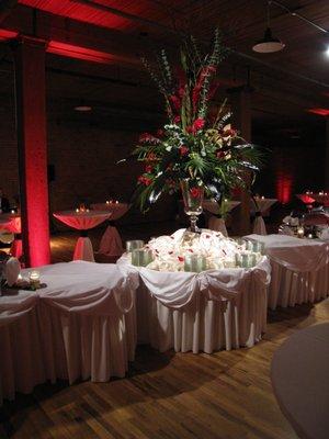 Custom Floral Design and Production for Social and Corporate Events.