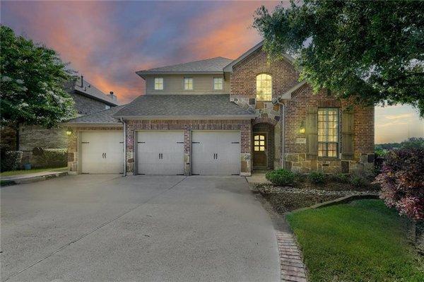 My client just closed escrow on this beautiful Cedar Park home.