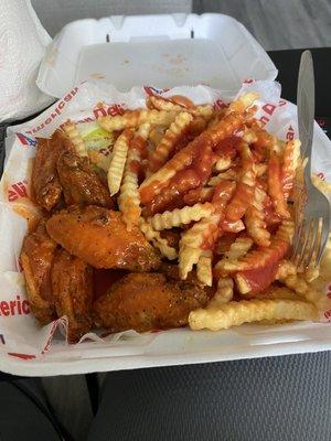 10 Pc Mild Hot Wings Combo (Extra Wet)