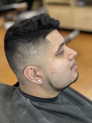 Mid Skin Fade