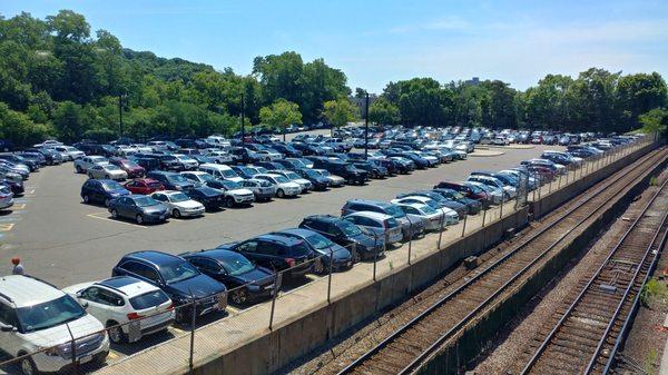 Parking lot at Oak Grove