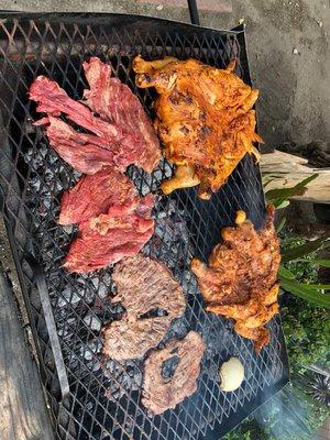 Al Carbón adds great taste to your meat - Nice!