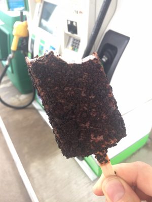 115 heat index while getting gas means one thing...Oreo ice cream on a stick!