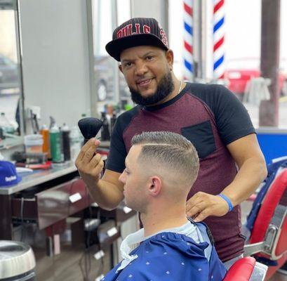 Fernandez Style Barber Shop