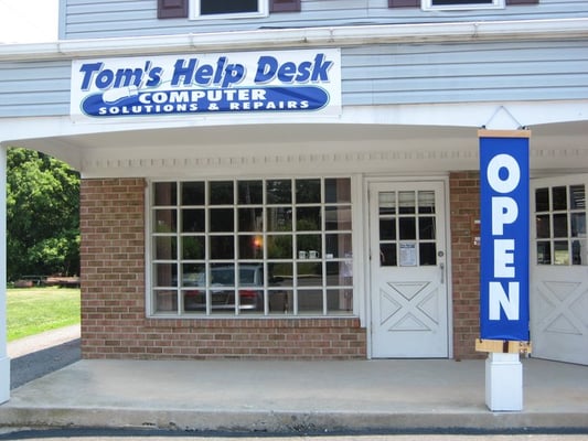 Tom's Help Desk