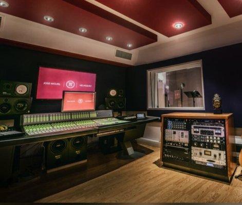 Resonance Studios