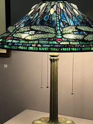 Dragonfly lamp