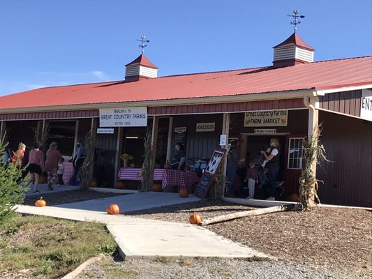 The farm market of Great Country Farm next door.