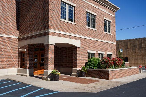 Coldwell Banker Schmidt Realtor's building entrance.