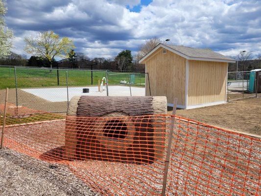 Splash pad construction