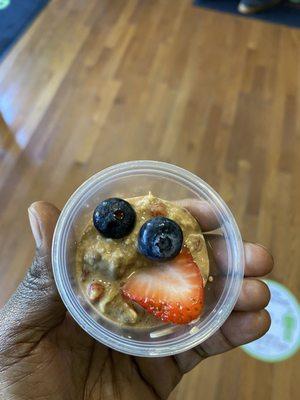 A sample of the overnight oats... yum!