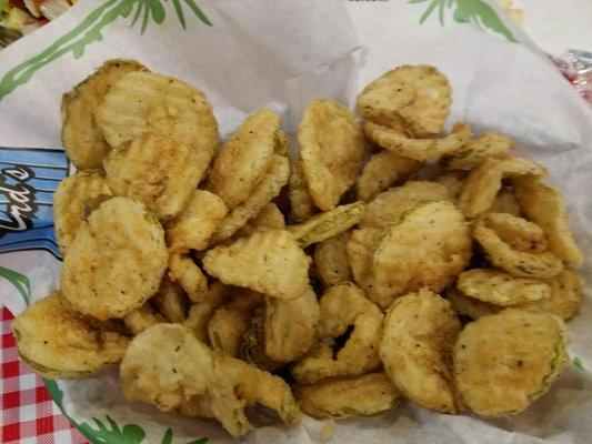 Fried pickles