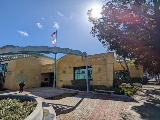 Mar Vista Branch Library