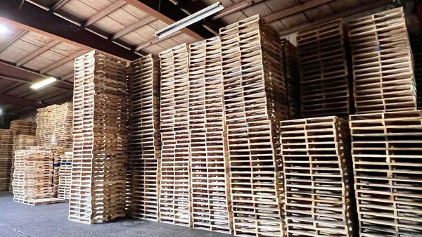 Recycled 48x40 pallets GMA