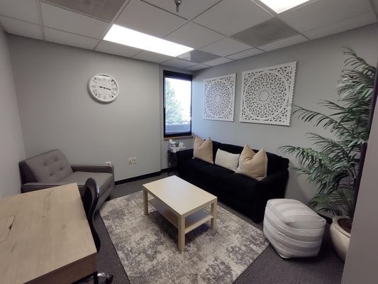 Martin Private Office

Great workspace for social workers and therapists wanting to meet in person with clients.