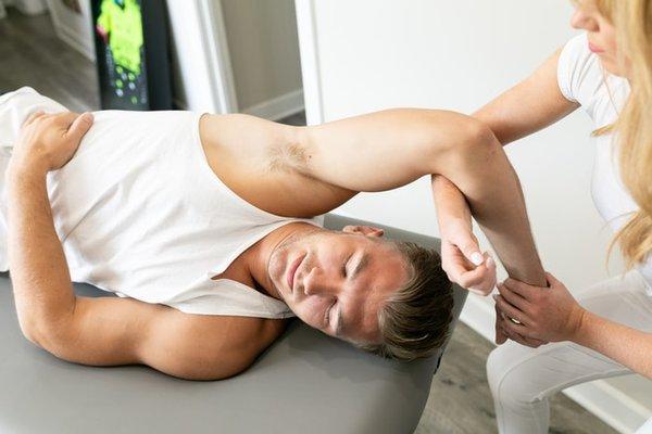 Fascial Stretch Therapy