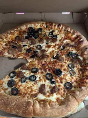 Ordered stuffed crust pizza with Italian sausage, black olives.