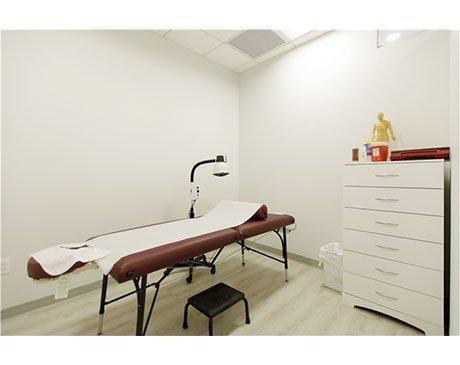 Young's Physical Therapy & Acupuncture is a Physical Therapy serving New York, NY