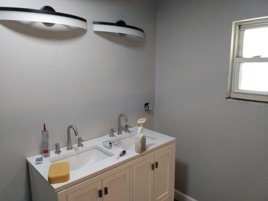 Image bathroom  remodel