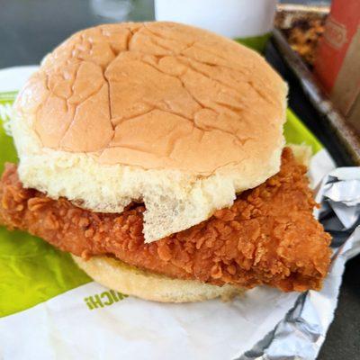 Fried chicken sandwich