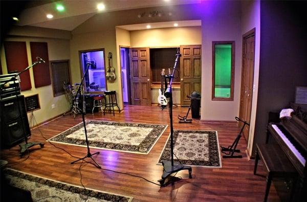 AlwaysBeGenius Recording Studio