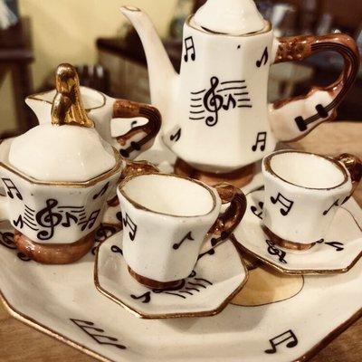 Musical miniature tea set.