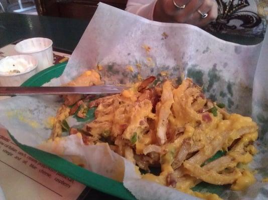 Grossest cheese fries...ever. Stay away from this trash! My cat can make better food!