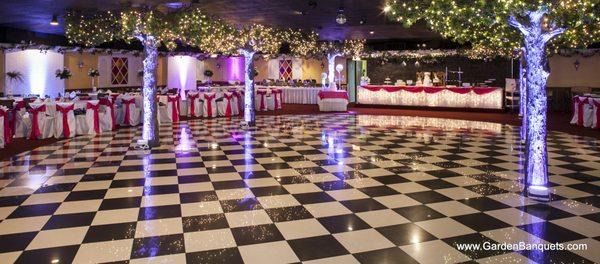 Our Sherwood Room round marble dance floor with uplighting accents.