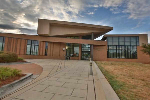 Charlotte Mecklenburg Library - Sugar Creek