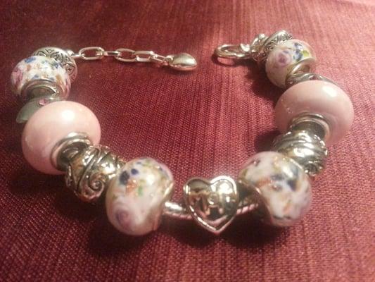 Mother's Day bracelet in pink