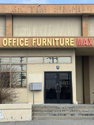 This is the main entrance of Office Furniture Max at 9012 Glenoaks Blvd in Sun Valley, California