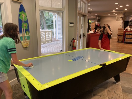 Air hockey